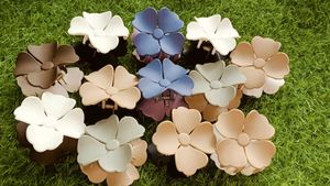 Floral Design Hair Claws