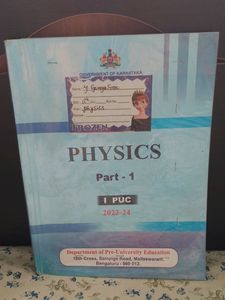 The First Men In Th Moon ,H.G.Wells