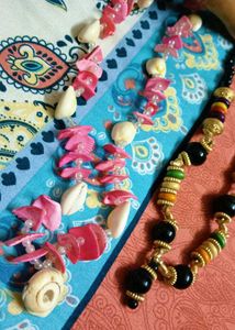 Necklace &amp; Earring Set