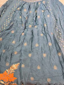 Slight Used Side Slit Kurti Palazzo And Dupatta
