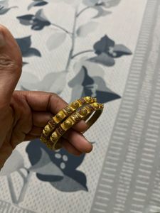 beautiful Golden Bangle Set