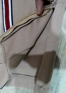 Side Striped Casual Leggings with zip at bottom