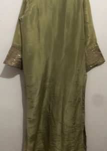 Olive Green Embellished Kurta