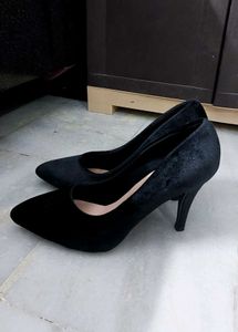 Dressberry Black Pumps