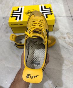 Onitsuka Tiger Mexico 66 Yellow Sneakers