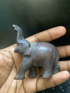Wooden Elephant Figurine (2pc)
