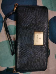 Van Heusen Black Wallet