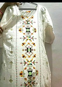 White Embroidered Kurta