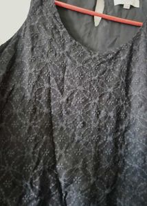 Elegant Black Lace Sleeveless Top – LOFT
