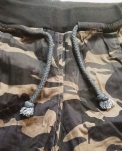 Armyprint Shorts