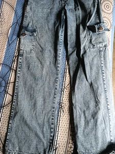 Cargo Jeans