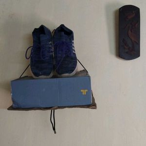 Blue Athletic Shoes/ small Damage
