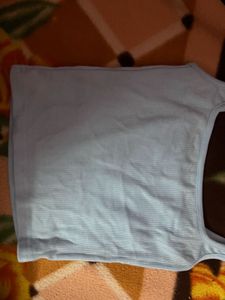 Red Floral Print Top (all three)only 💵