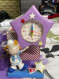 Cute Showpiece clock For Kids Room