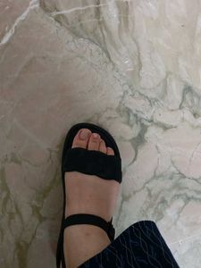 TRY ME sandals