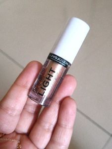 Revolution Liquid Eyeshadow