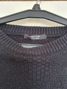 YELLOW KOREAN PULLOVER