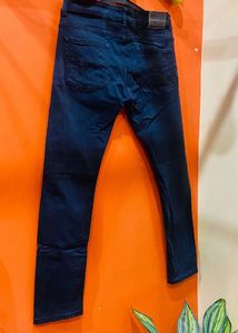 NUMERO UNO BLACK JEANS (Size 34)