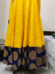 Elegant Yellow Ethnic Gown