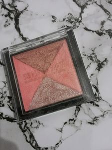 Price Drop 💯💫Swiss Beauty BLUSH AND HIGHLIGHTER