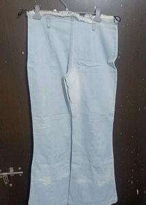 Women&#39;s Jeans
