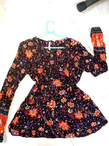 Floral Print Long Sleeve Top