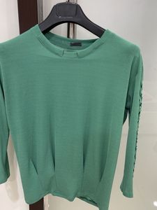 Green Long Sleeve Top