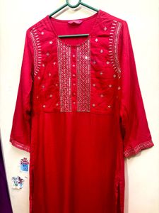 Women Red Full Sleeveless Pakistani Kurta