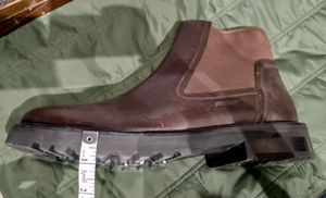 Stylish Brown Chelsea Boots