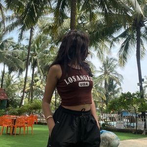 Brown Crop Tank Top🤎