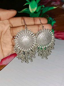 silver jhumka