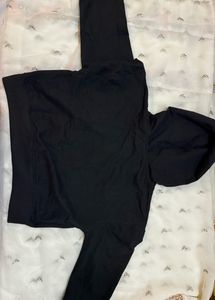Basic Black Crop Jacket 🎬