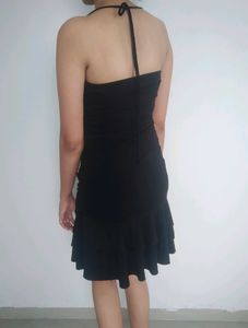 New Party Wear Classy Black Mid Dress... Unused..B