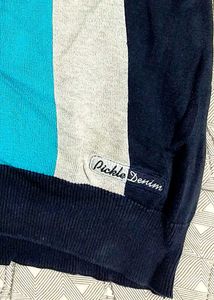 Stylish Checkered Sweater For Men