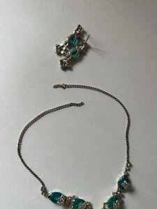 Blue Stone Necklace Set 🩵