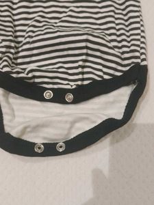 Babys Clothes