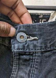 Guess Black  vintage jeans 👖