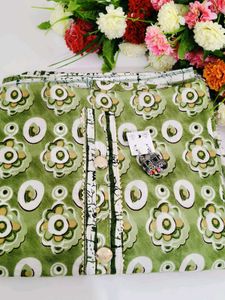 Unstitched 3pc Suit Earings Free