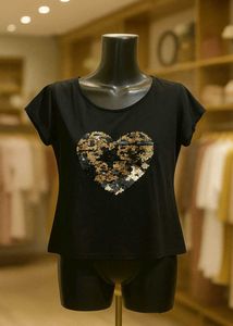 🇳🇿💫🔥 Beautiful Sequin Heart Tee