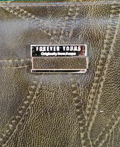 Forever Young Olive Wallet(Women)