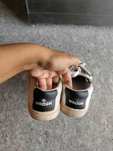 Wrogn Women&#39;s White Sneakers
