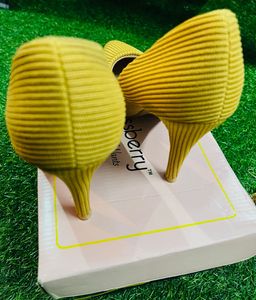Dressberry Yellow Heels