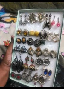 Bangles,Earings,Wallets