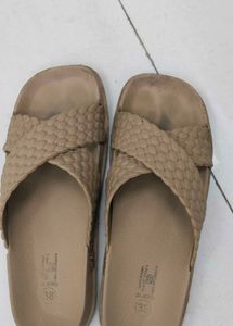 Zudio Flats & Sandals Rainy