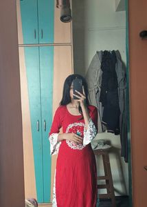 Kurti Plus Skirt😍
