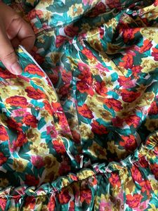 Mini floral backless Dress