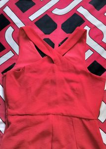 Chic Red Sleeveless Dress