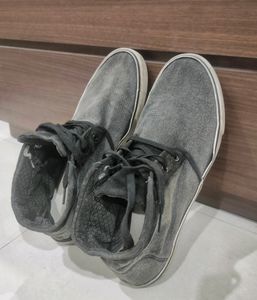 Mast &amp; Harbour High Top Sneakers