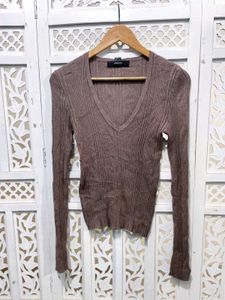 Forever 21 Ribbed V Neck Long Sleeves Top  A