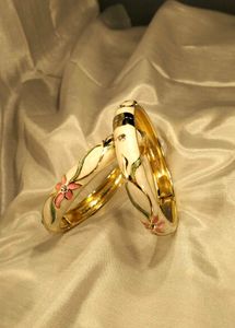 Floral Trendy vintage enamel kadaa/ bangle afforda